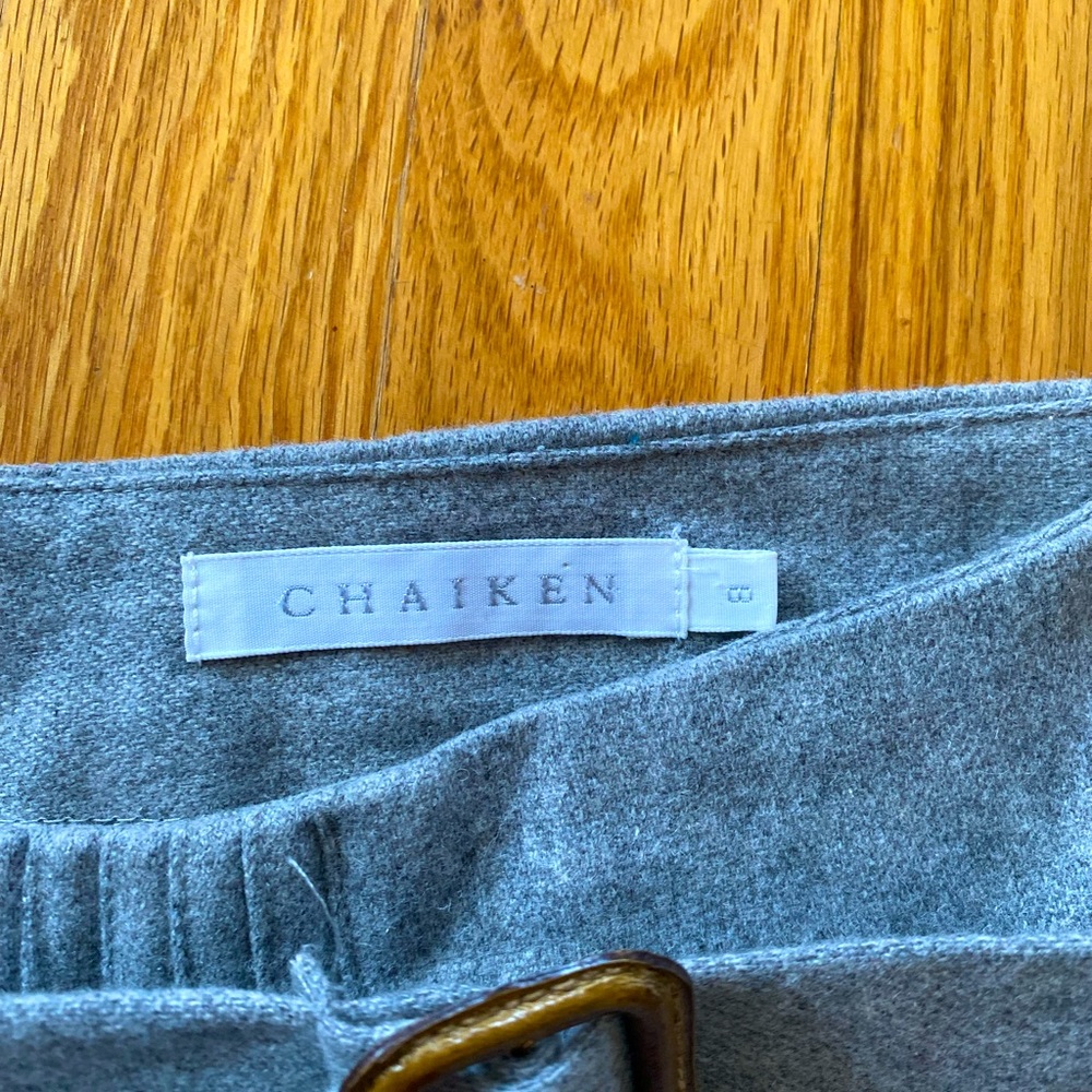 Grey wool pleated skirt